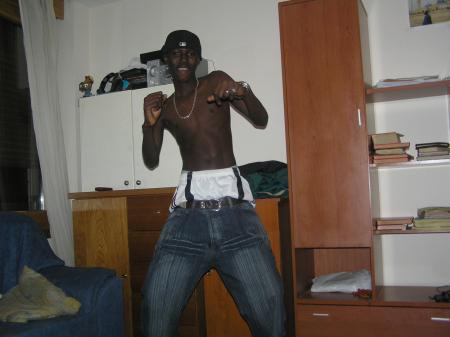 let me introduce Om@R aka 'lhomme d'espagne '